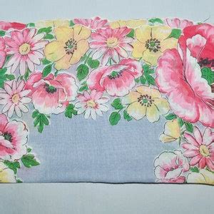 Vintage Handkerchief Light Gray Cotton With Pink Hibiscus And Daisies