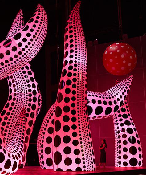 Yayoi Kusama S Inflatable Works Take Over Manchester In You Me The