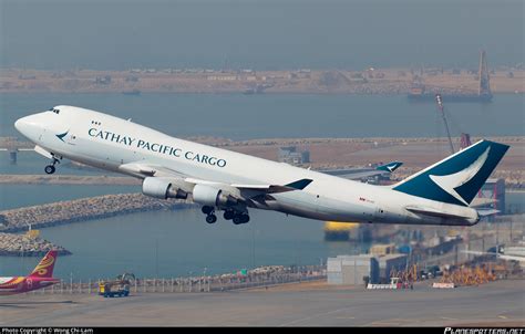 B Lie Cathay Pacific Boeing Erf Photo By Wong Chi Lam Id