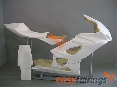 Easy Fiberglass Race and Track Fairings for Suzuki GSXR-1000 ...