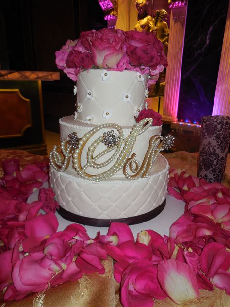 Pearl Wedding Cake! | Wedding cake pearls, Wedding venues long island ...