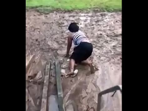 Safada Sentando No Pau XVIDEOS
