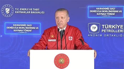 أردوغان سنبدأ بضخ غاز البحر الأسود مطلع 2023