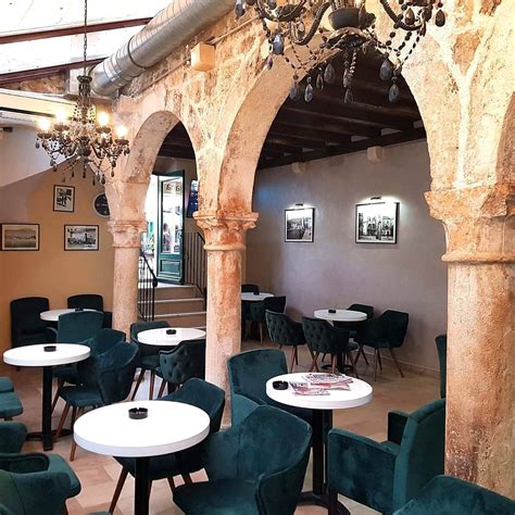 Caffe bar "Gradska kavana" Kaštela - Home