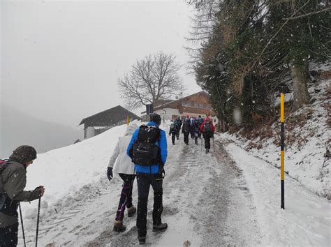 Dezember Jahresabschlu Wanderung V Llan Platzers Ortsstelle Algund