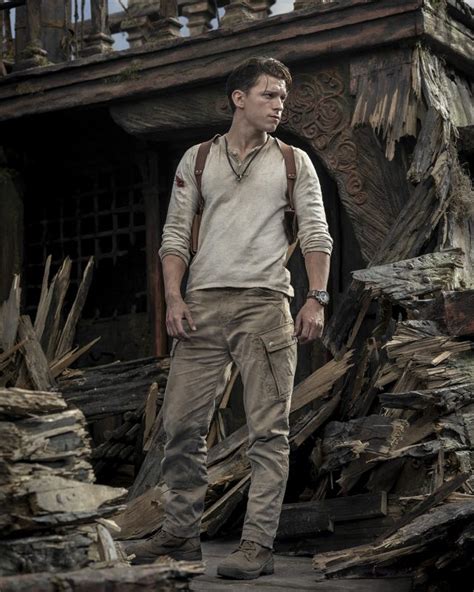 Uncharted: Rudy Pankow, de Outer Banks, aparece no trailer do filme