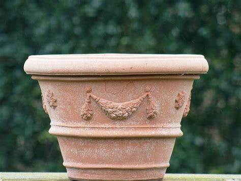 Terracotta Pot Poggi Ugo Vaso Festonato Cm De Tuinwinkelde Tuinwinkel