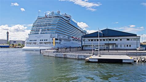 The Cruise Ship Regal Princess In Frihamnen Port Stockhol Flickr