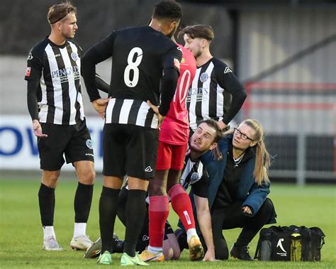 Hayes Yeading Fc And Dorchester Town Fc Dorchester Town Flickr