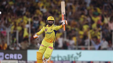 Watch Csk S Ipl Final Winning Moment As Ravindra Jadeja Hits A