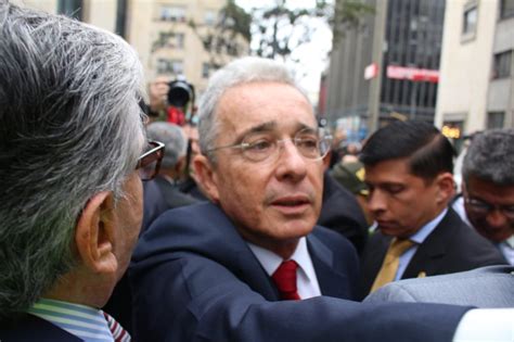 Fotos La Llegada De Uribe A La Corte Suprema