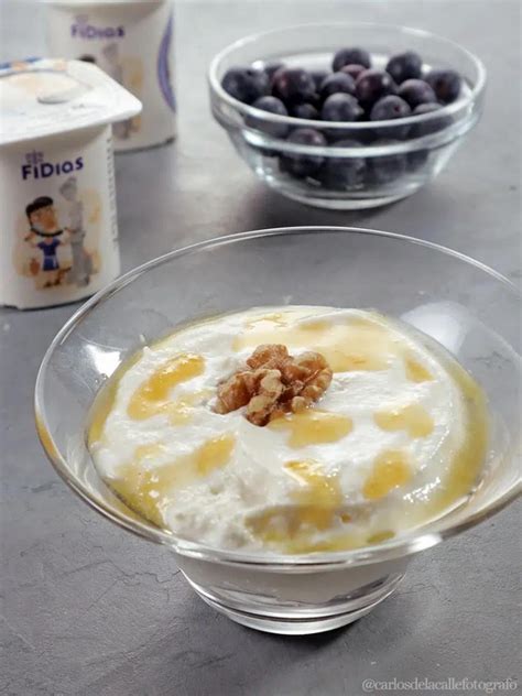 Mousse De Yogur Griego Recetas F Ciles Reunidas