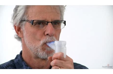 COPD: How to Use a Nebulizer Video & Image