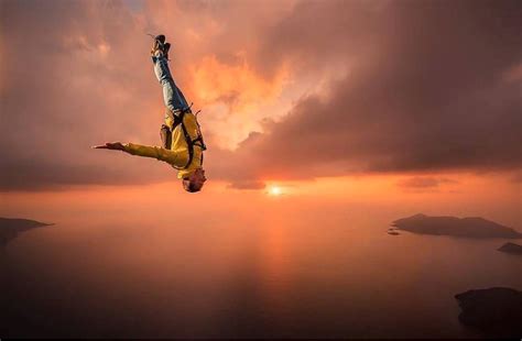 Top 5 places in the World to go skydiving - Slaylebrity