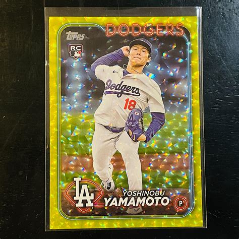 Yoshinobu Yamamoto Los Angeles Dodgers Topps S Rc Yellow Crackle