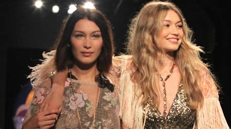 Ups Gigi Hadid Verliert Schuh Auf Dem Catwalk Freenet De