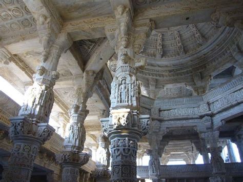 Dilwara Temple, India. : r/ArchitecturePorn