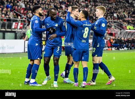 Alkmaar Ismael Saibari Del Psv Eindhoven Celebra El Durante El