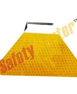 Guard Rail Reflector Dev Plastics Road Safety Products Manufacturer