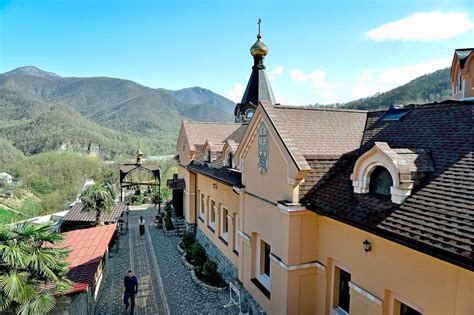 Мужской монастырь «Крестовая Пустынь»: история, расписание богослужений ...
