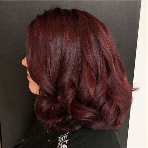 Волосы цвета глинтвейна — модный хит зимы 2018/2019 — КАКАО | Wine hair ...