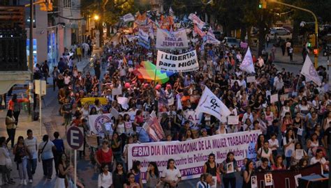 DÍa Internacional De Lucha Contra La Violencia Hacia Las Mujeres Salta Pan Y Rosas Llama A