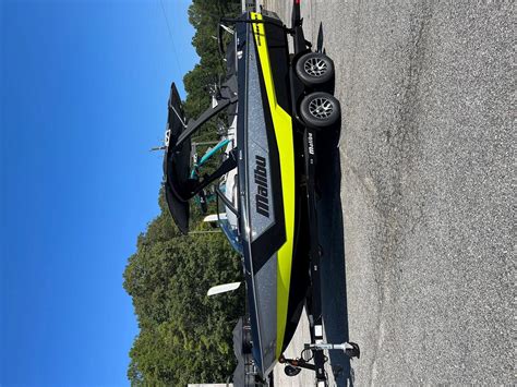 2023 Malibu Wakesetter 21 LX Ski And Wakeboard For Sale YachtWorld