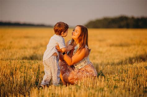 Tu hijo tiene mamitis Te necesita más que nunca ámalo