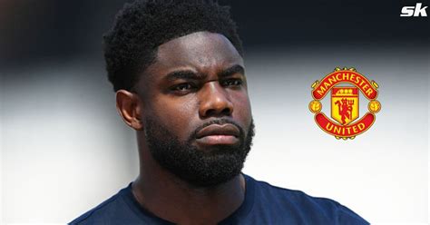 Micah Richards Claims Manchester United Cant Win The Premier League