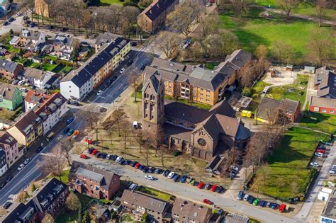 Kirche In Oberhausen Wird Zur Sportlandschaft