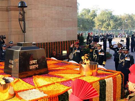 Amar Jawan Jyoti, India Gate, Delhi | The Eternal Flame