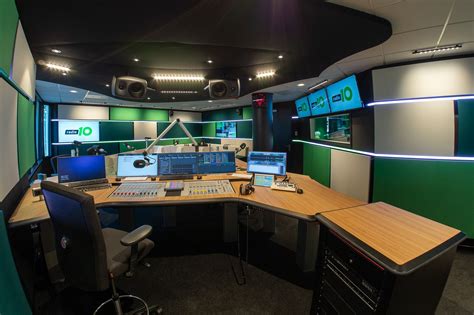 Radio 10 05 2018 Nederland Radio Design Moving Company Radio