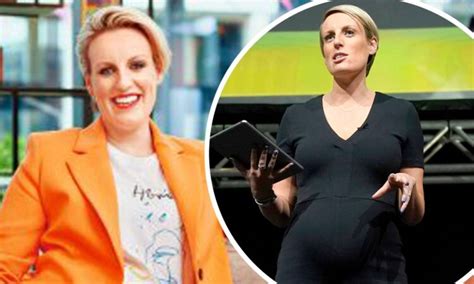 Hot Sexy Steph Mcgovern Bikini Pics