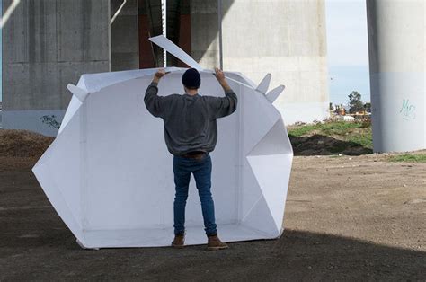 This Plastic Sheet Morphs Into A Disaster Shelter In 2 Minutes Co