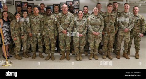 88th RD Commanding General Visits The Main Command Post Operational