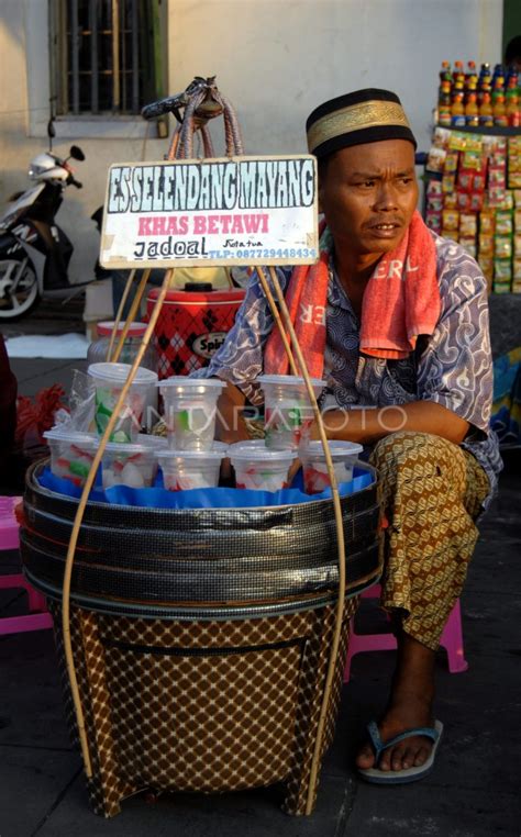 KULINER KHAS BETAWI ANTARA Foto