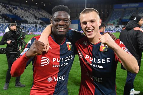 Qui Pegli Ekuban E Martin In Gruppo Gudmundsson Con La Febbre