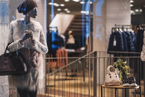 Ways To Increase Your Sales Through Maximizing Visual Merchandising