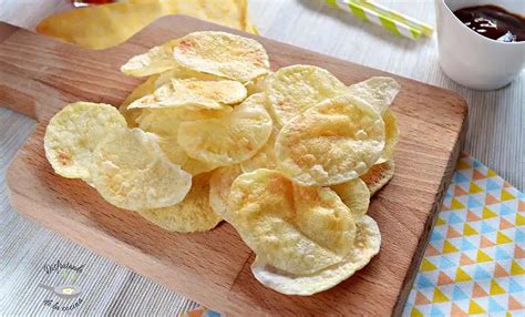 Descubre cómo preparar Patatas chips al microondas