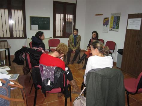 Enlazados ofreció en Valdepeñas una charla sobre La evolución del