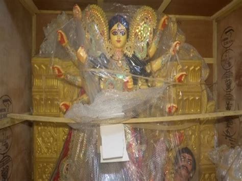 Ma Durga Idols From Kolkata S Kumartuli Ready To Go Abroad