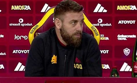 De Rossi Torna A Scrivere Sui Social Dopo Il Lungo Silenzio La