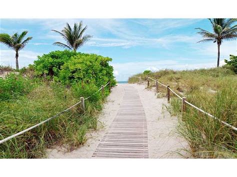 Spectacular 3 Bedroom Luxury Condo Beachfront Miami Condo Sobevillas