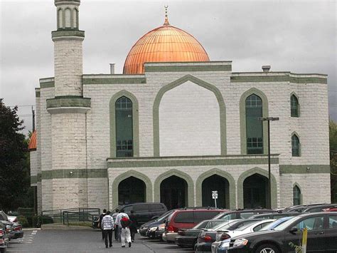 Suspect arrested in Windsor mosque break-and-enter case | Windsor Star