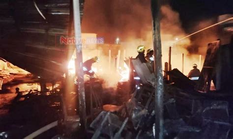 Goods Worth Rs 10 Lakh Were Damaged In A Terrible Fire At A Wood Shop And Furniture Shop In