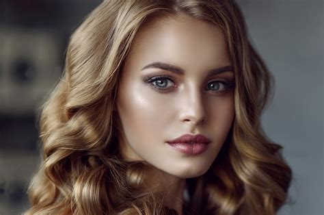 2560x1700 Beautiful Face Blonde Girl 4k Chromebook Pixel Hd 4k