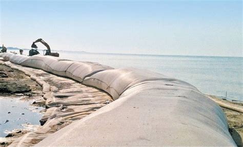 Terre Armée s TerraDyke geotextile tube solutions