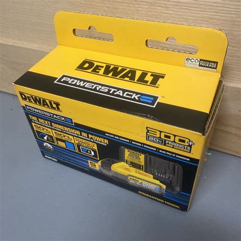 Dewalt Dcbp520c Powerstack 20v Max 5 Ah Li Ion Battery And Charger Kit New 885911835053 Ebay