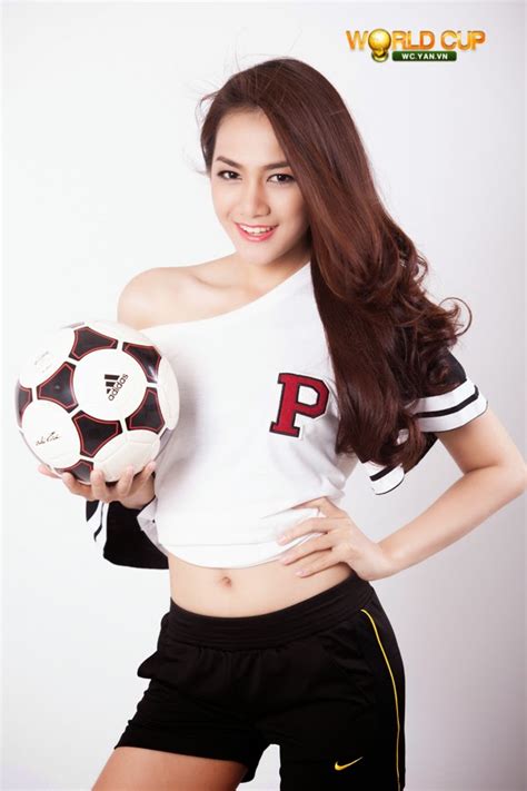 Hot girlChâu Diệu Minh vs WC Dep Pro Vn