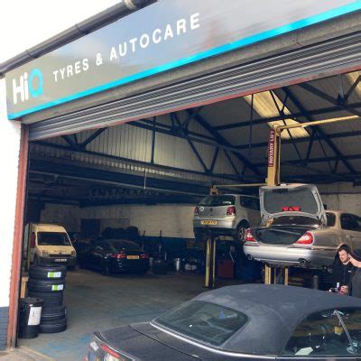 HiQ Tyres Autocare Tamworth Tyres Car Services MOTs